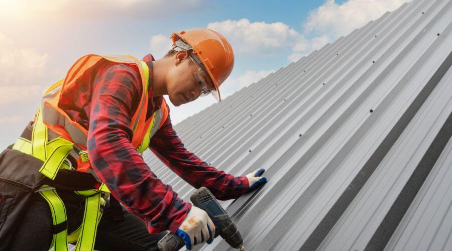 Professional Emergency Roof Repairs services in Meredosia, IL